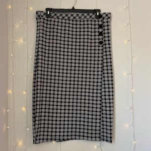 NWT Plaid Black and White Pencil Skirt